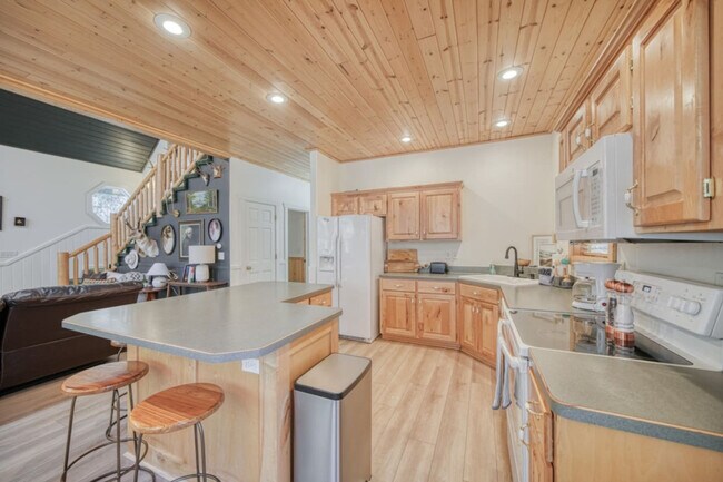 Building Photo - 3627 Bills Loop Rd