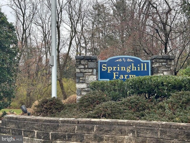 Building Photo - 1307 N Glen Dr