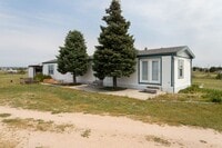 Building Photo - Charming Home on a Spacious Lot with No HOA!
