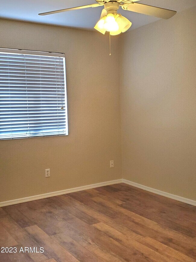 Building Photo - 15021 W Ventura St