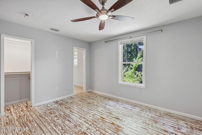 Building Photo - 412 Escambia St