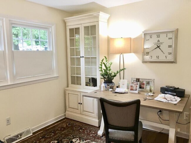 Building Photo - 88 Heritage Hill Rd