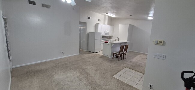 Building Photo - 1861 Hopkins Dr