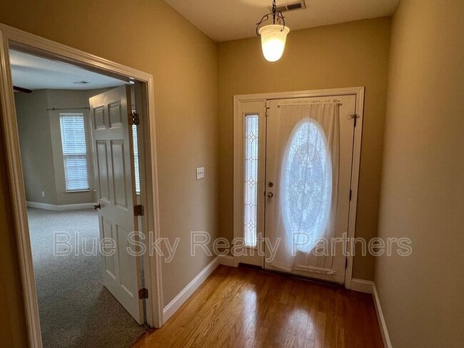 Building Photo - 2432 Pine Marten Way NW