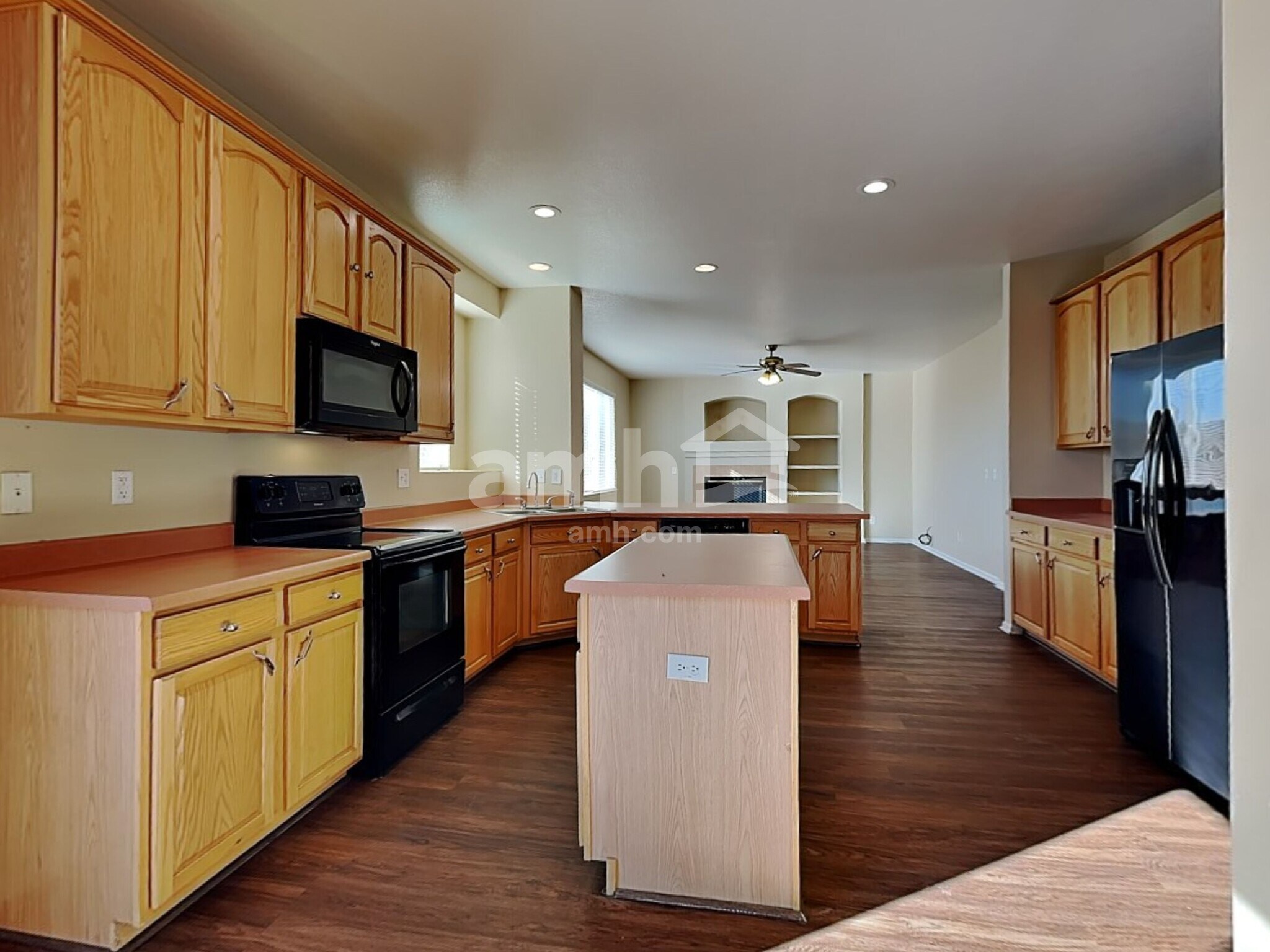 Building Photo - 4564 MT Princeton St