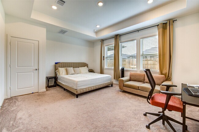 Building Photo - 9727 Arrigoni Creek Dr