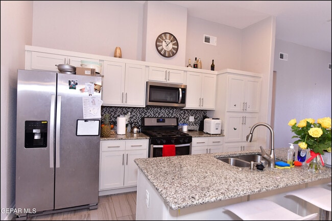 Building Photo - 14512 Charles Foster Ave