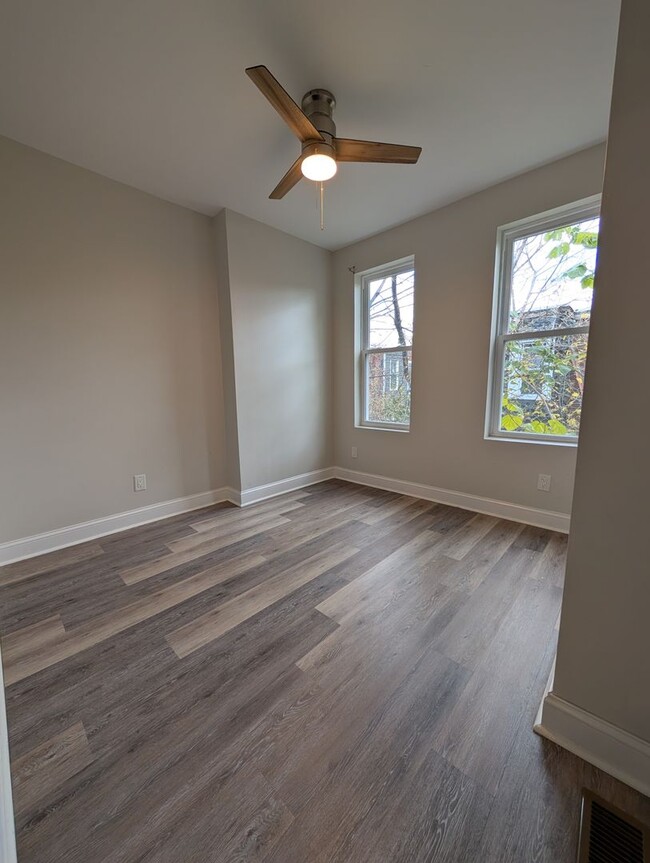 Building Photo - Brand New home!!