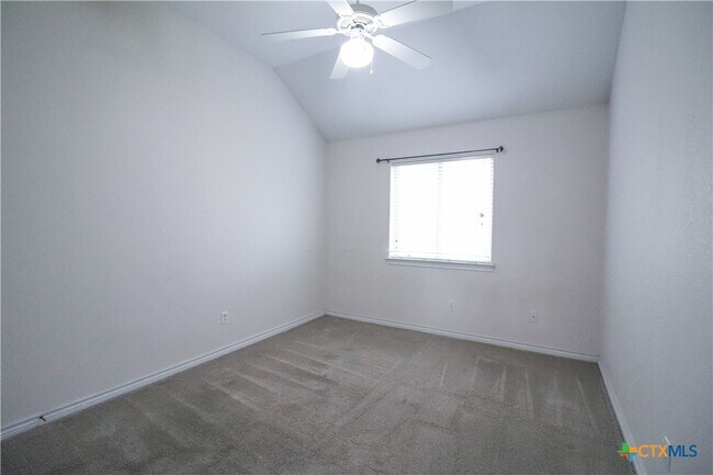 Building Photo - 2314 Kingsbury Dr