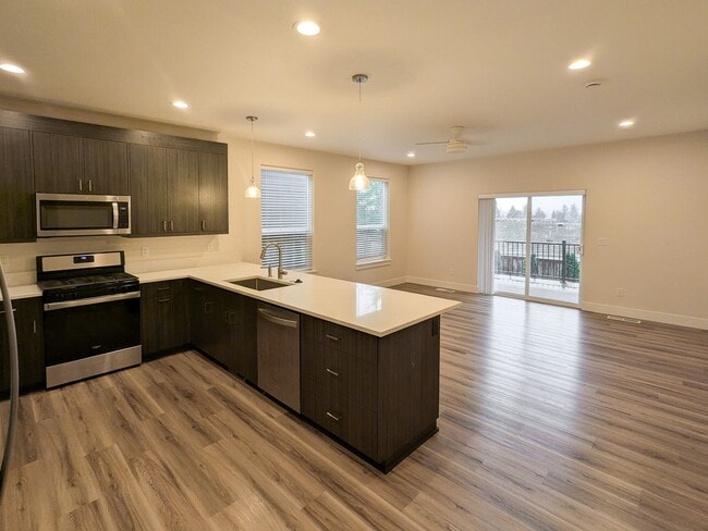 Building Photo - BOONE667-669-NEW