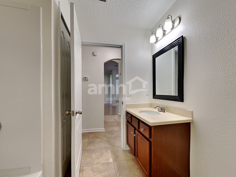 Building Photo - 280 St Croix Island Dr