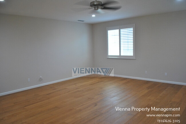 Building Photo - 3750 Jennieke Ct