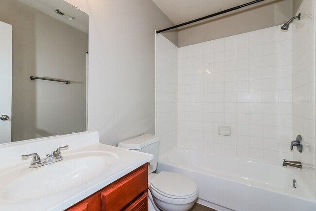 Building Photo - 18018 Iris Edge Way
