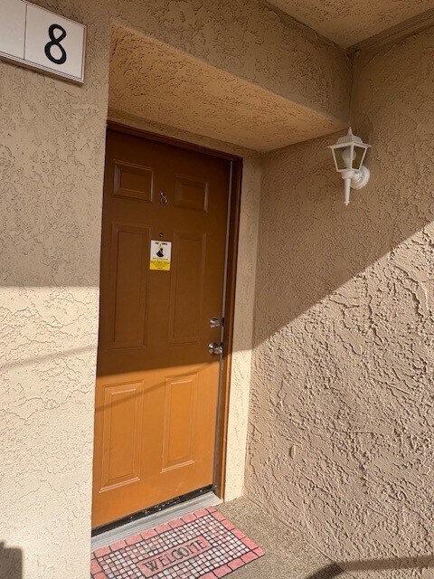 Building Photo - 1280 Mohave Dr