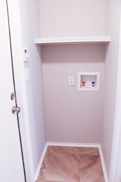 Laundry Area (in between garage and kitchen) - 1013 Cupertino St