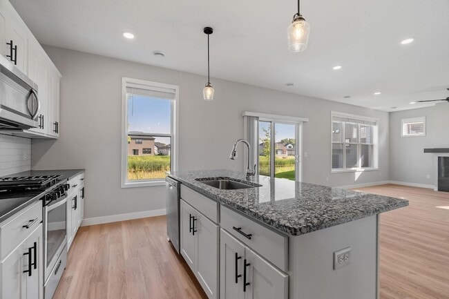 Building Photo - 10410 Robinwood Rd