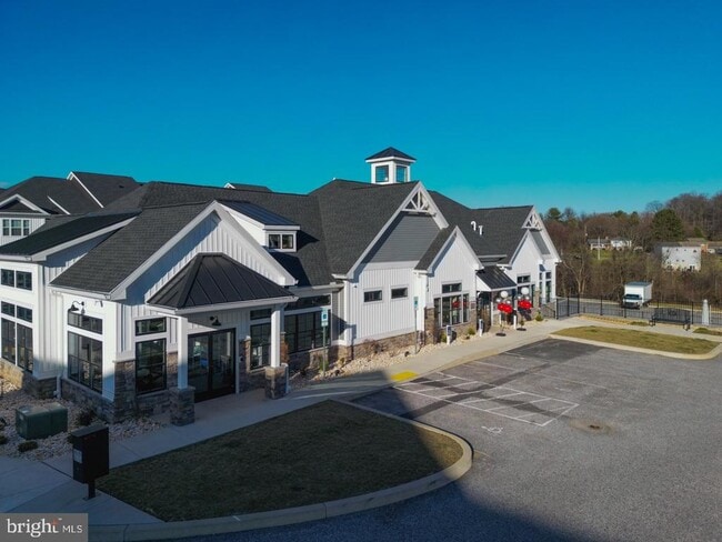 Building Photo - 4007 Rowen Ct
