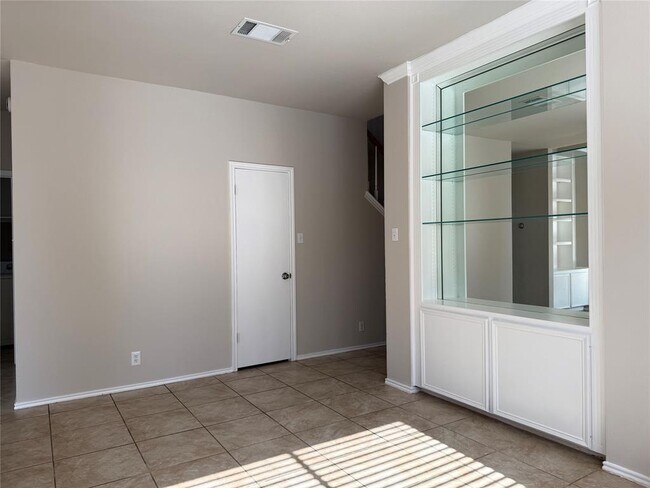 Building Photo - 16702 Tomcat Dr