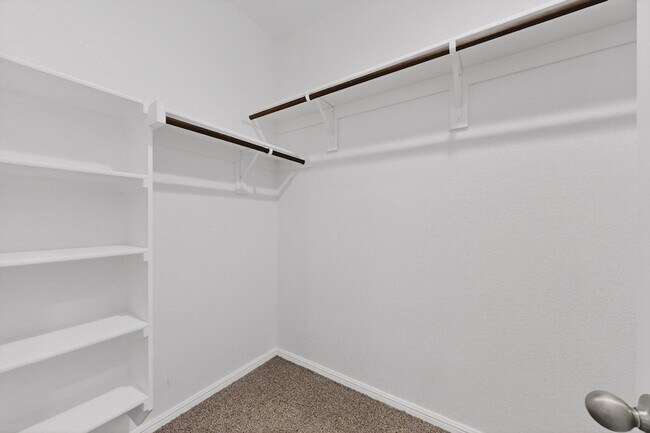 Building Photo - 8425 Wildwest Dr