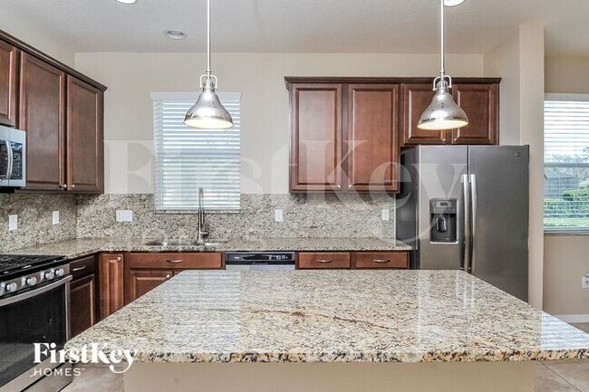 Building Photo - 5202 Sanderling Ridge Drive