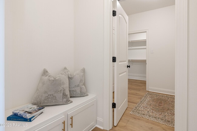 Building Photo - 107 Lotus Ln