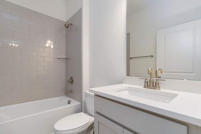 Building Photo - Beautiful Newer Energy Efficient 4/2 Close to Lake Nona