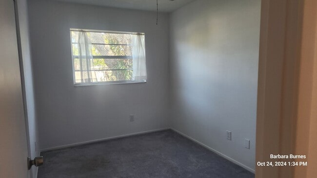 Building Photo - 3 bedroom 2 bath Ormond beach
