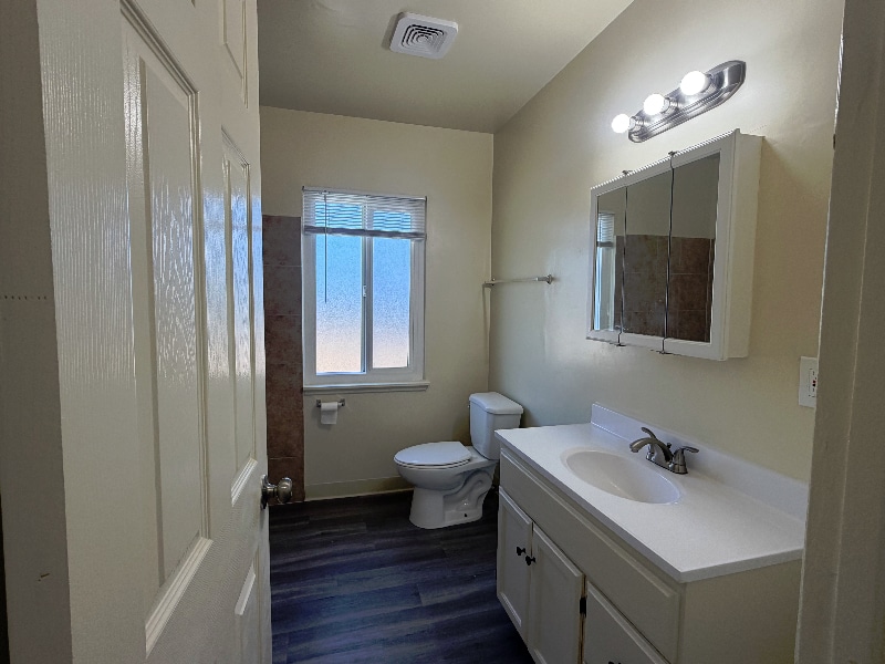 Building Photo - 700 N East End Ave