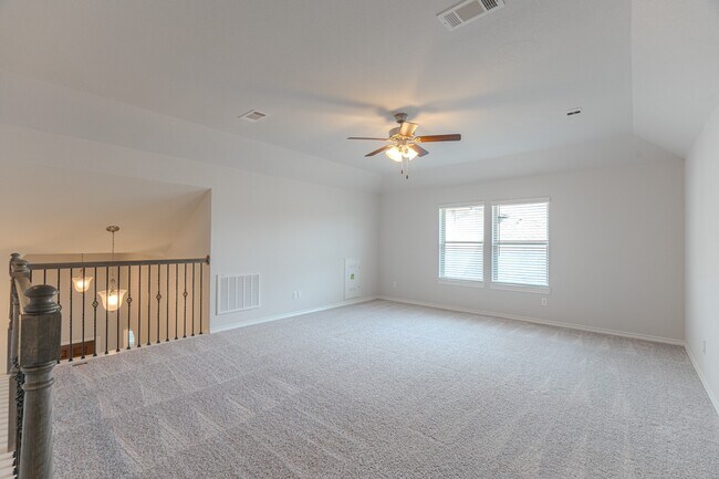 Building Photo - 59 Pioneer Canyon Pl