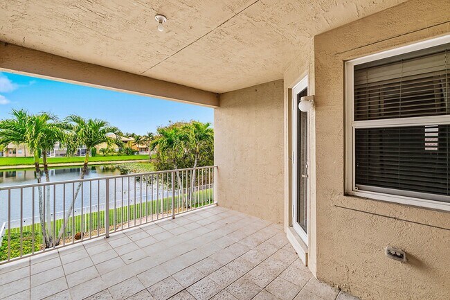 Building Photo - 8097 Via Bolzano