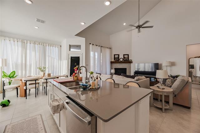 Building Photo - 3116 Palmetto Pl