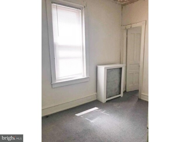 Building Photo - 1318 N 57th Street