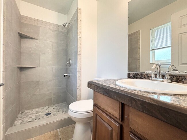 Building Photo - 856 E Park Mesa Way