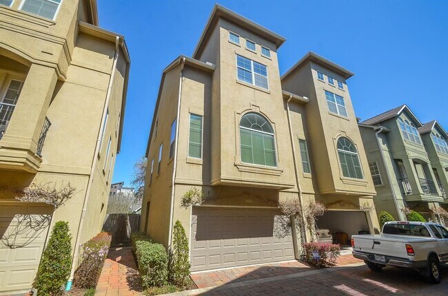Building Photo - 1608 Colorado St
