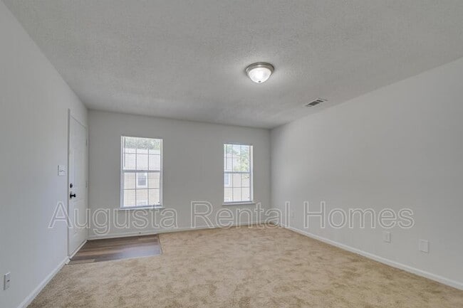 Building Photo - 940 Stevens Creek Rd