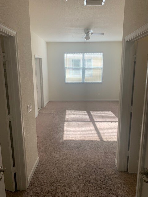 Building Photo - 9488 SW Merlin Ct