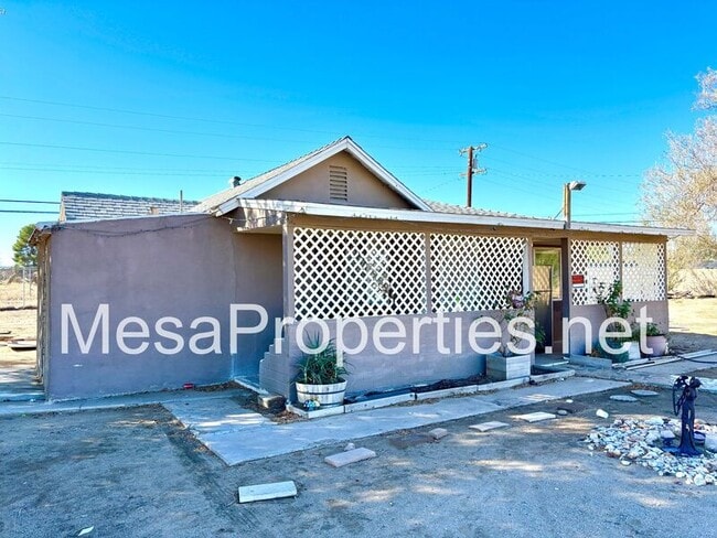 Primary Photo - 15235 Cholame Rd