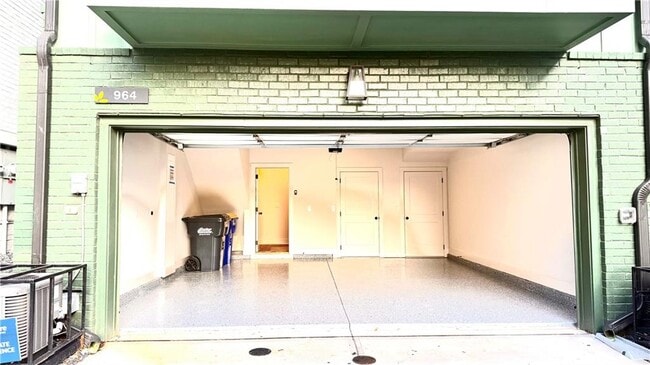 Building Photo - 964 Bibbs Circle NW