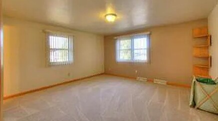 Building Photo - 4063 S Rosemary Way