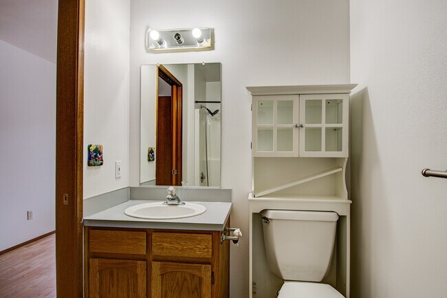 Building Photo - Three-Bedroom Rambler off Ft. Nugent Rd.