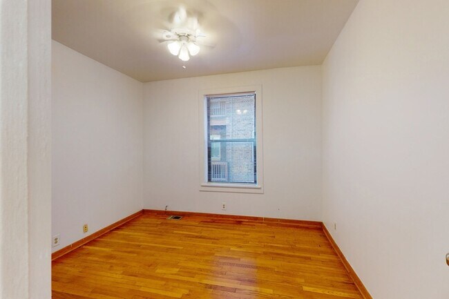 Floorplan - 1018 E. 54th Street