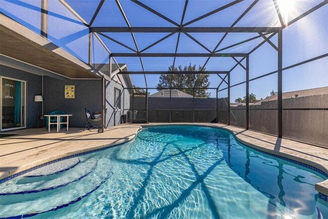 Building Photo - 3045 Bloomsbury Dr