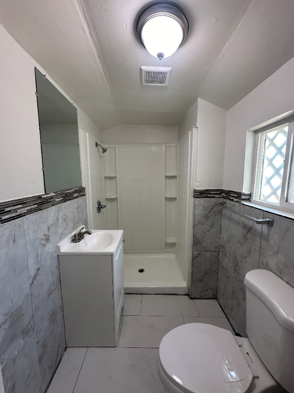 Building Photo - 4036 4th St