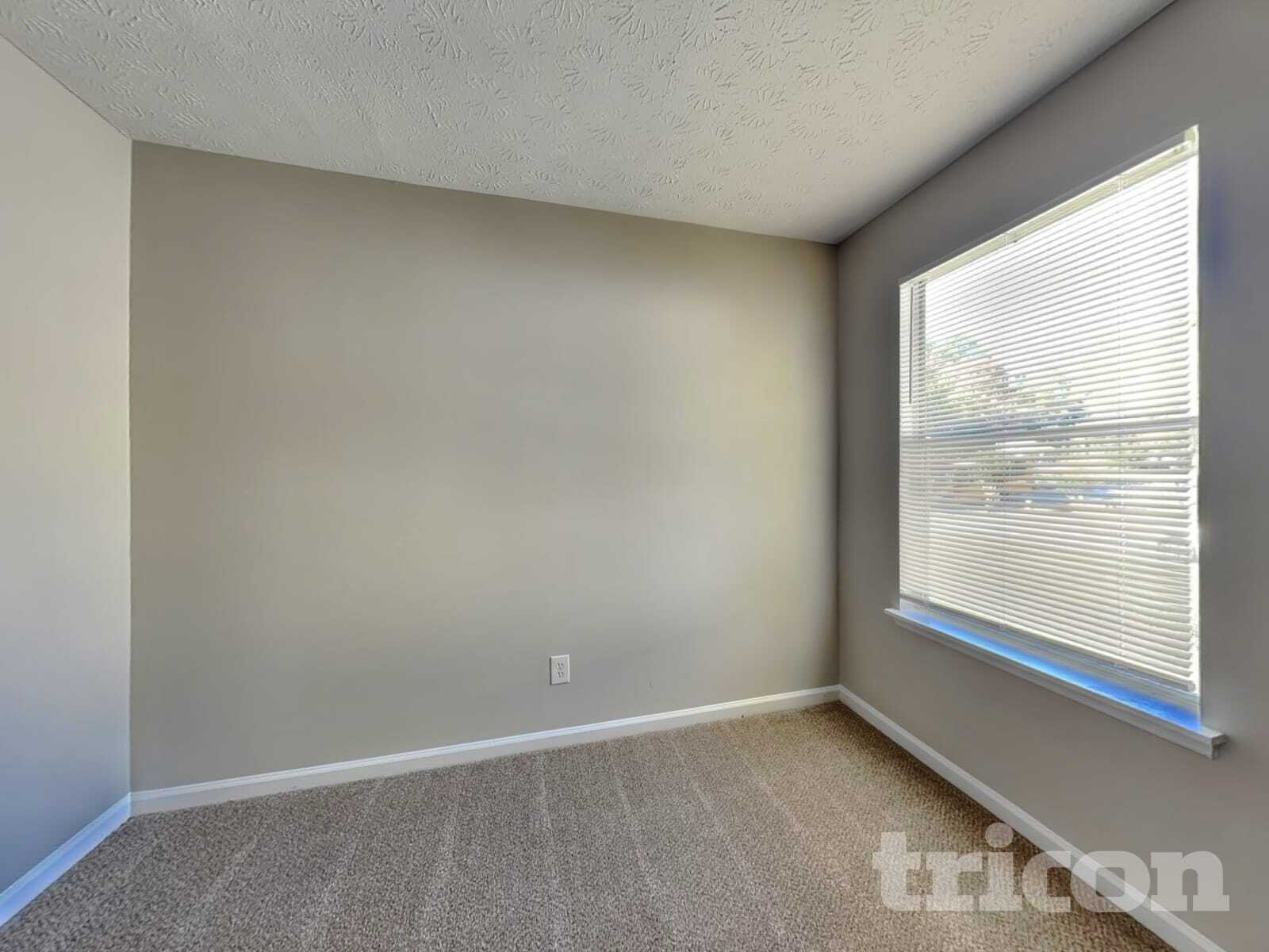 Building Photo - 2755 Wildflower Ln SW