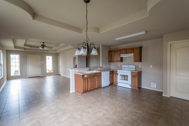 Building Photo - 17314 Blackstone Trails Dr