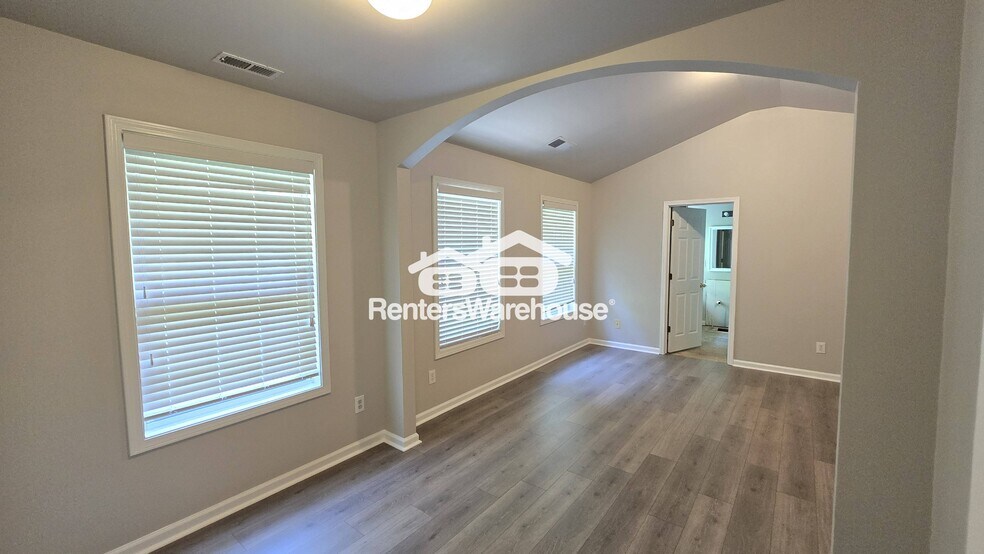 Building Photo - 3013 Grace Ct