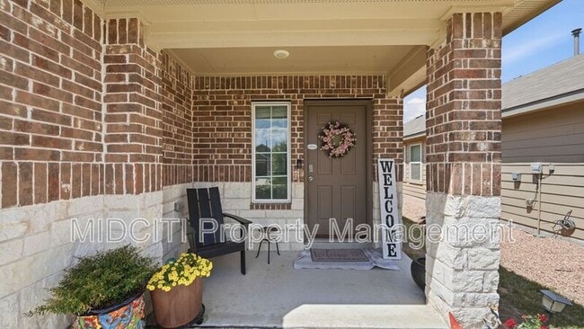 Building Photo - 2913 Brogan Creek