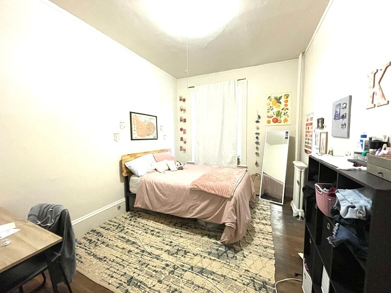 BR - 73 Westland Ave