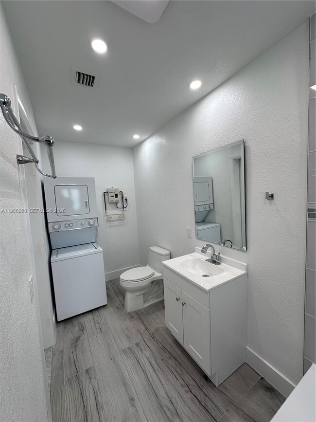 Building Photo - 1250 NW 57th St