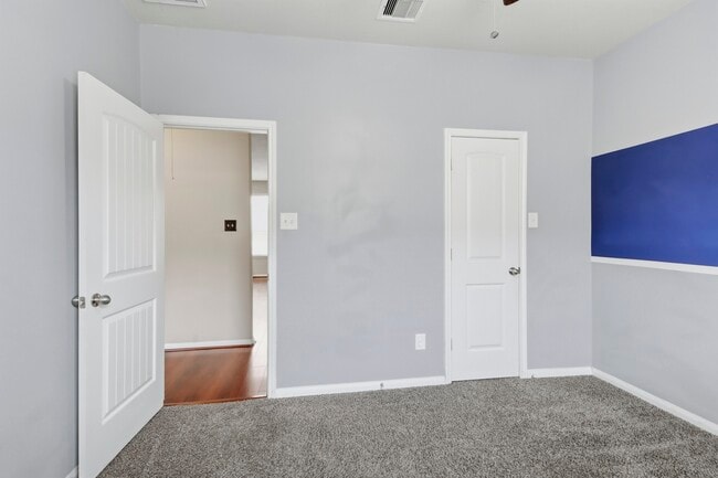 Building Photo - 20223 Galena Falls Dr